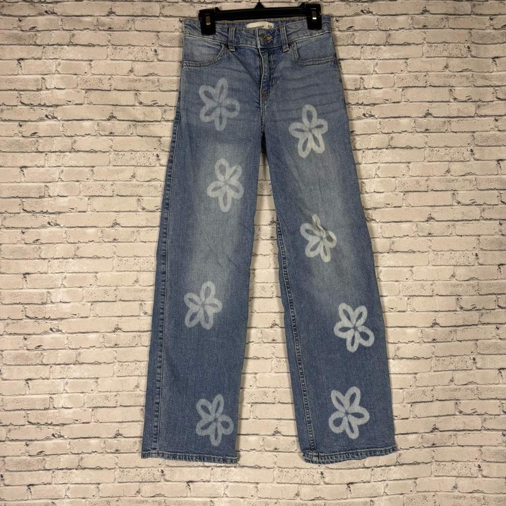 Abercrombie Kids High Rise Wide Leg Jeans With Flower Pattern